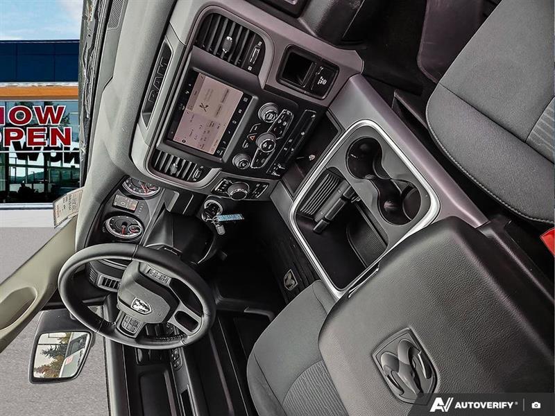 ram 1500 Classic 2022 - 18