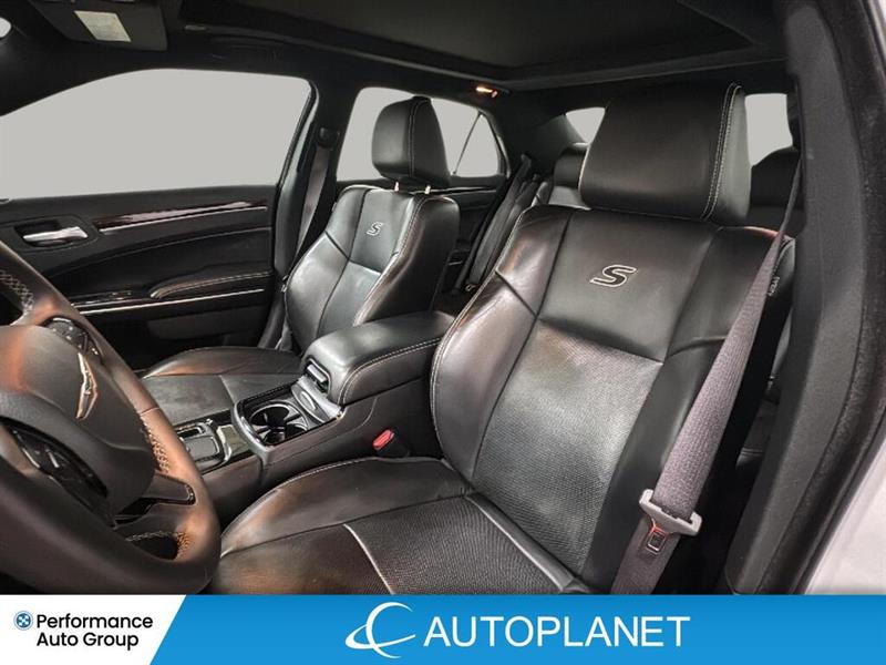 chrysler 300S 2023 - 12