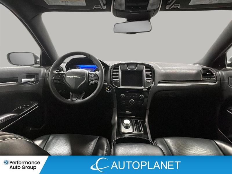 chrysler 300S 2023 - 16