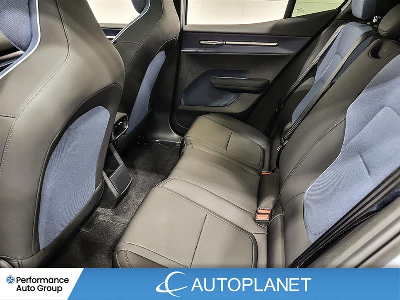 volvo EX30 2025 - 37