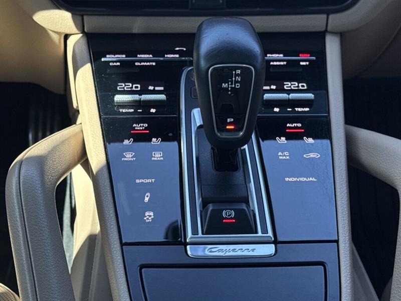 porsche Cayenne 2020 - 23