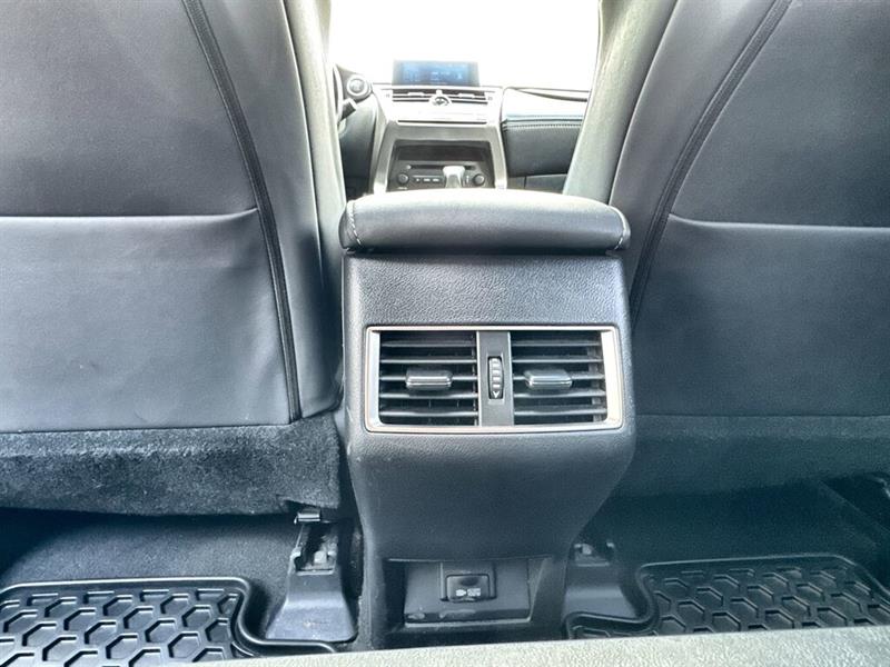 lexus NX 200t 2016 - 24