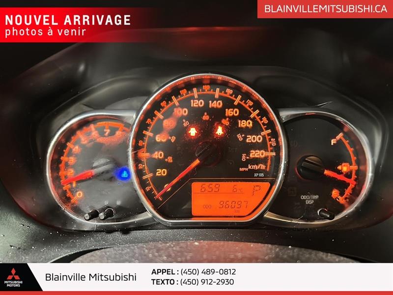 toyota Yaris 2015 - 9