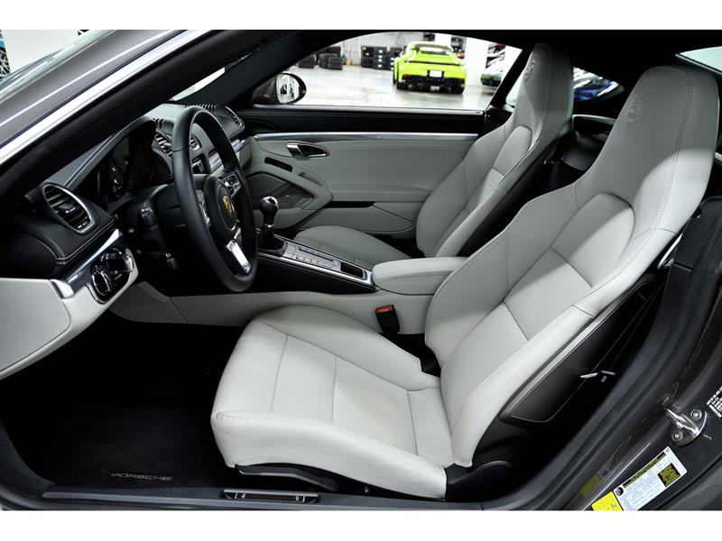 porsche 718 Cayman 2024 - 13