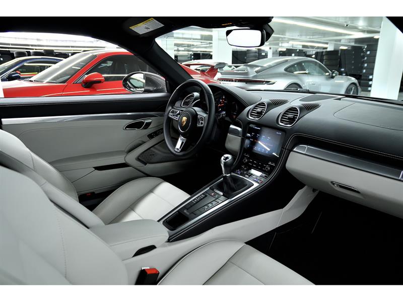 porsche 718 Cayman 2024 - 25