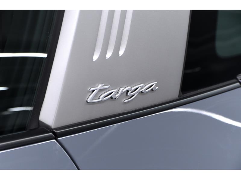 porsche 911 2023 - 8