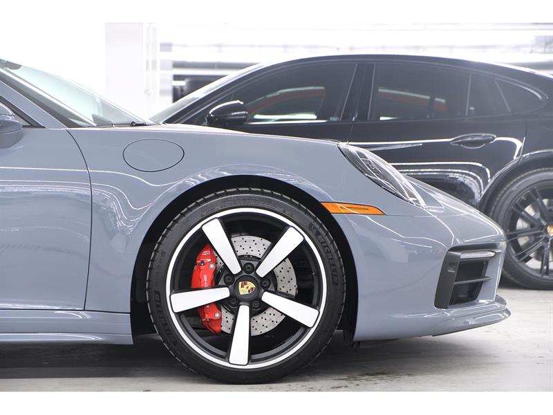 porsche 911 2023 - 11