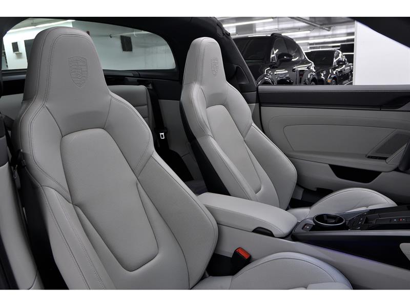 porsche 911 2023 - 25