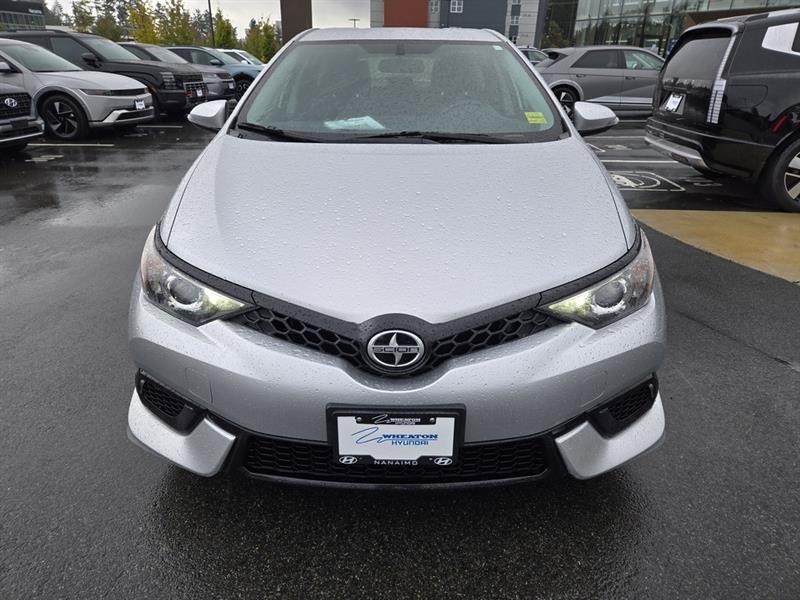 scion iM 2016 - 2