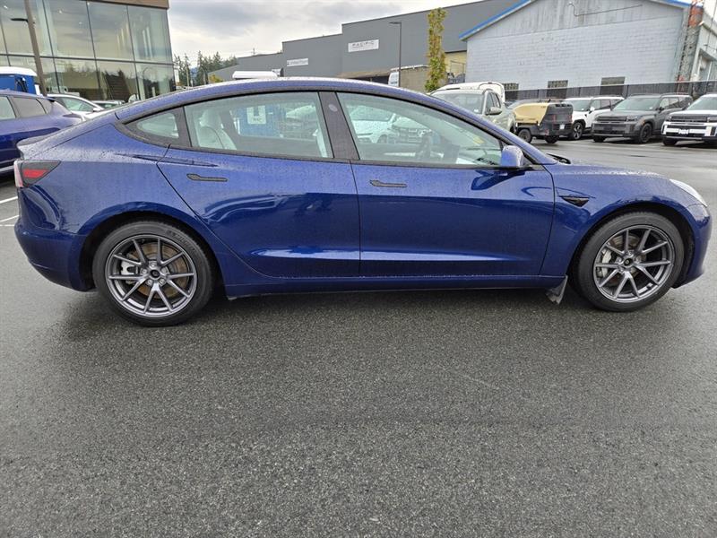 tesla Model 3 2022 - 14