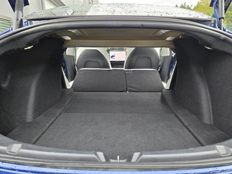 tesla Model 3 2022 - 32