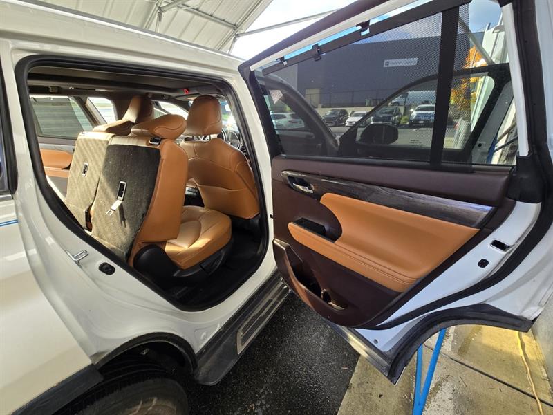 toyota Highlander 2021 - 18