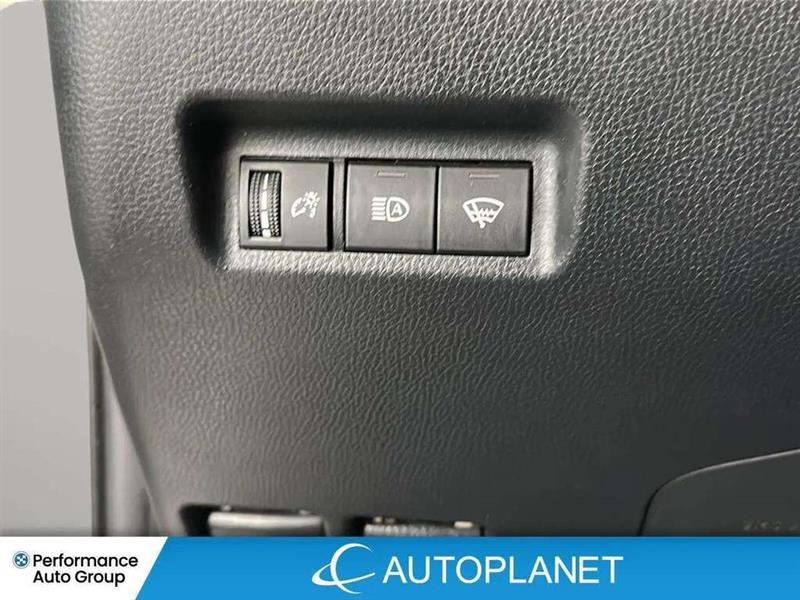 toyota RAV4 2022 - 16