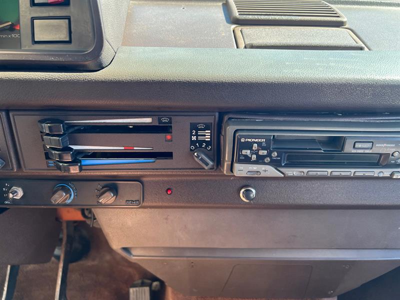 Volkswagen Vanagon 19