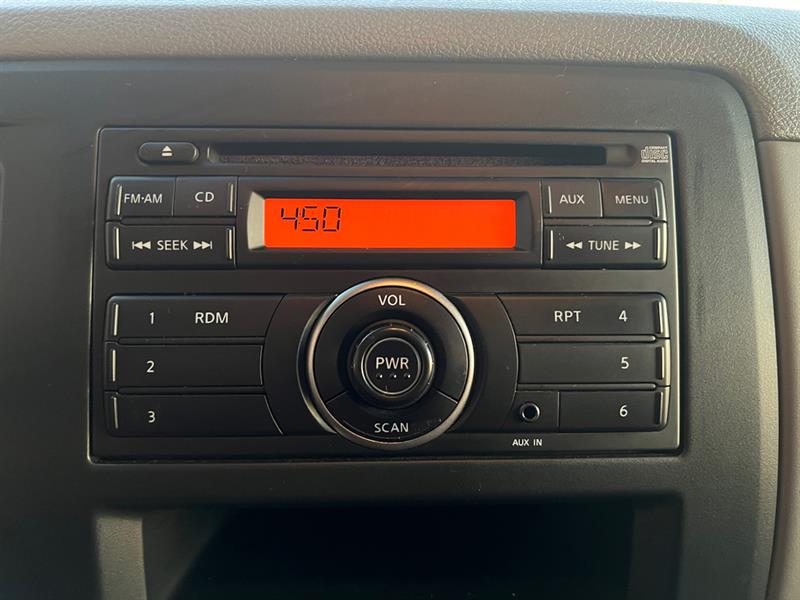 nissan NV Cargo 2017 - 15