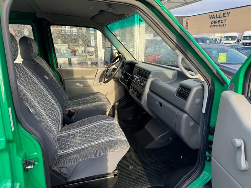 Volkswagen Transporter 9