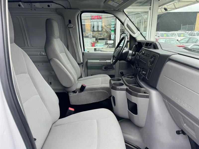 ford Econoline 2014 - 10