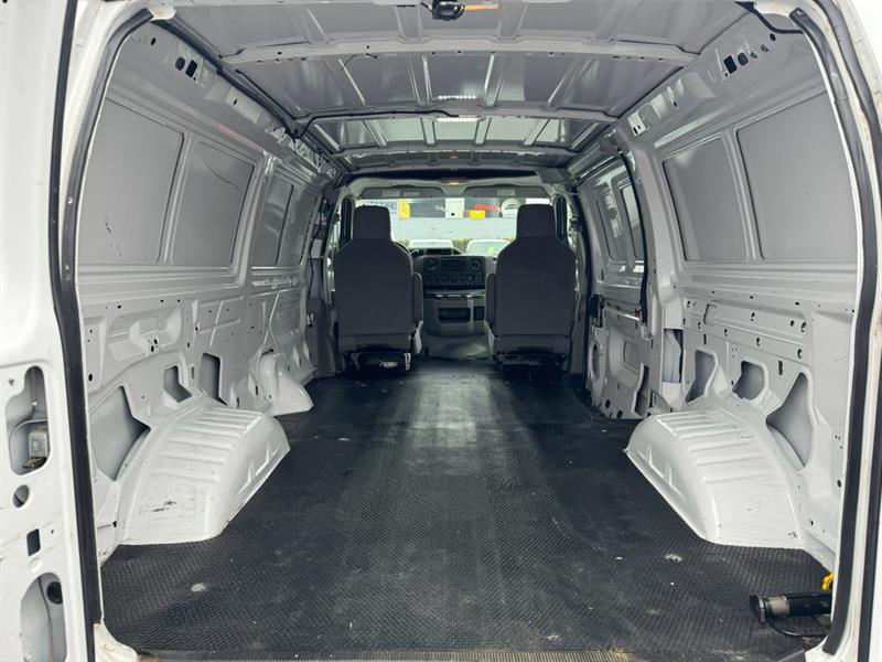 ford Econoline 2014 - 12