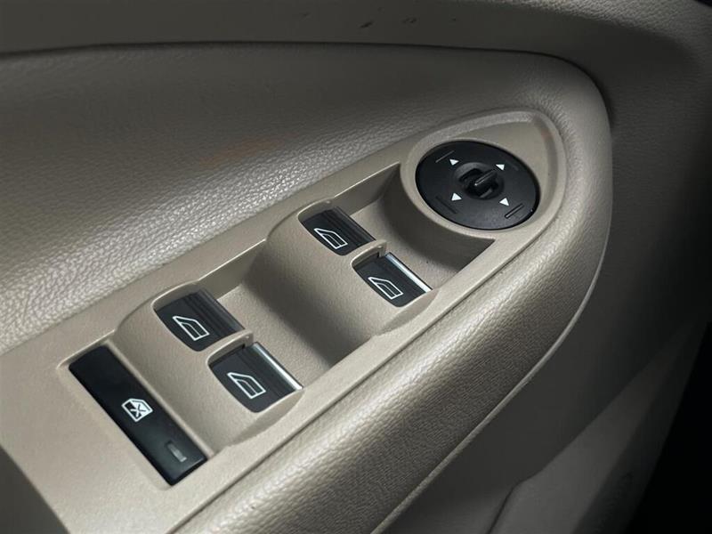 ford C-max 2018 - 20