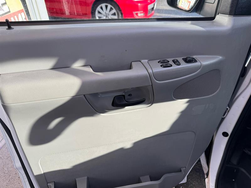 ford Econoline 2007 - 13