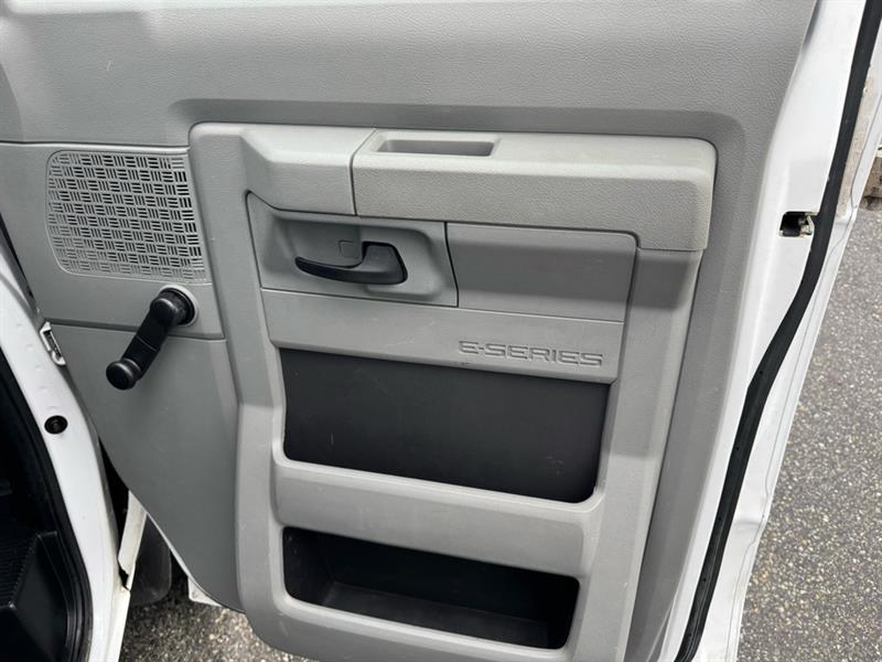 ford Econoline 2013 - 9