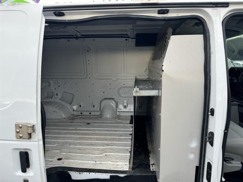 ford Econoline 2013 - 11