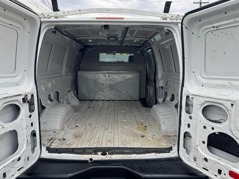 ford Econoline 2013 - 12