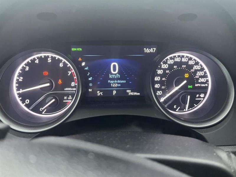 toyota Camry 2024 - 9