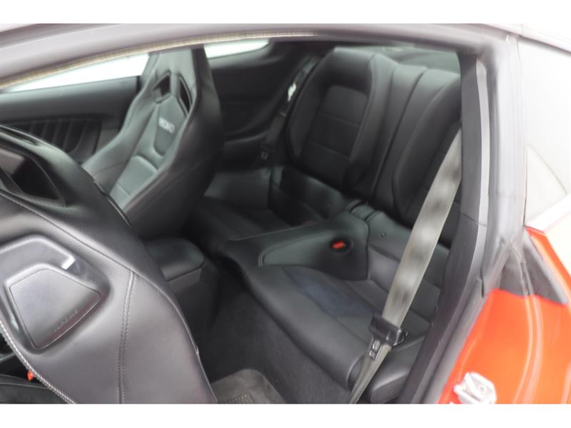 ford Mustang 2021 - 17