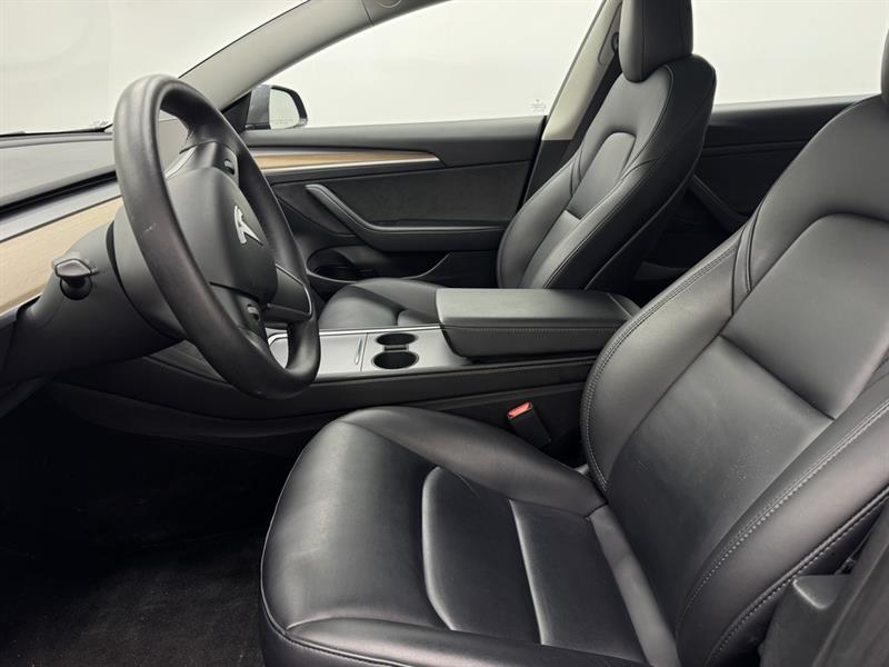 tesla Model 3 2023 - 2