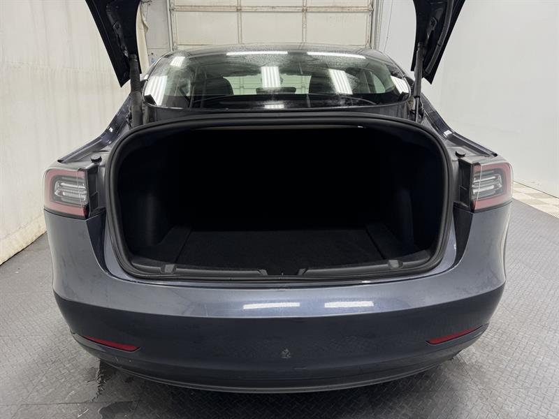 tesla Model 3 2023 - 7