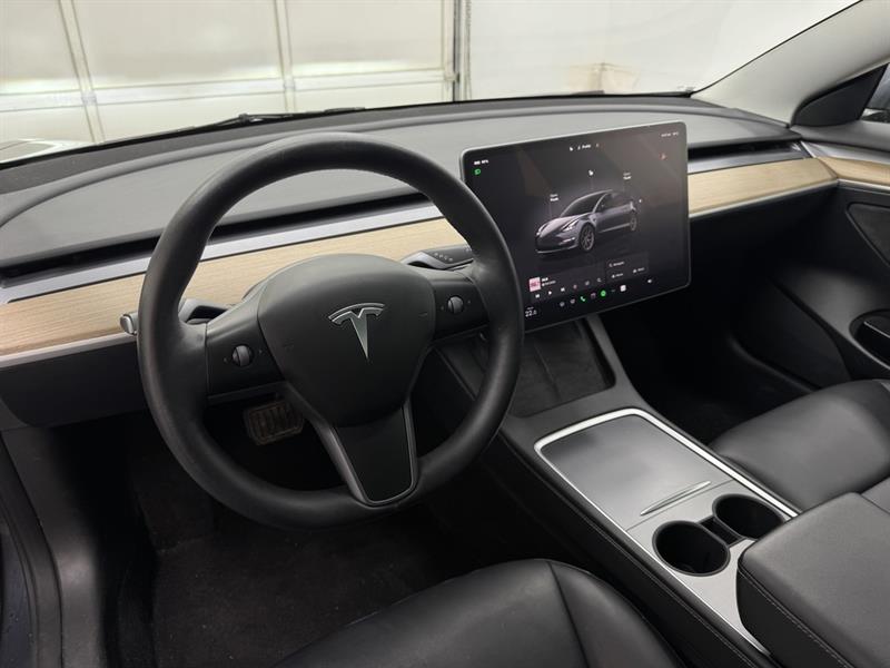 tesla Model 3 2023 - 18