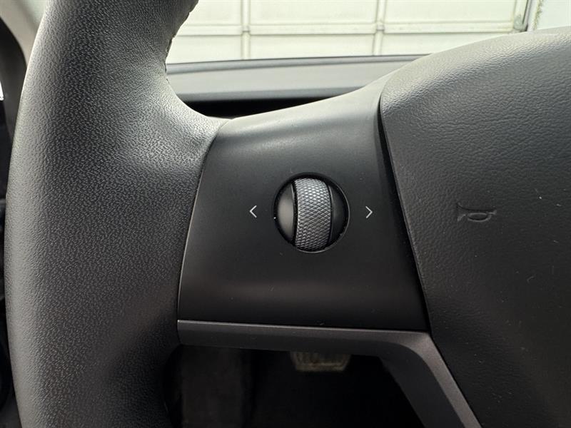 tesla Model 3 2023 - 20