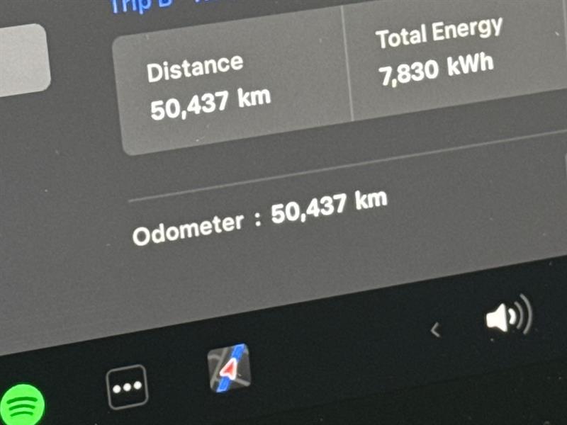 tesla Model 3 2023 - 22