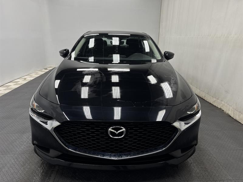 mazda Mazda3 2022 - 17