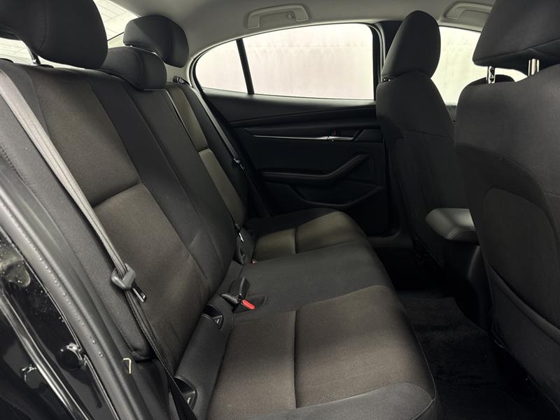 mazda Mazda3 2022 - 31