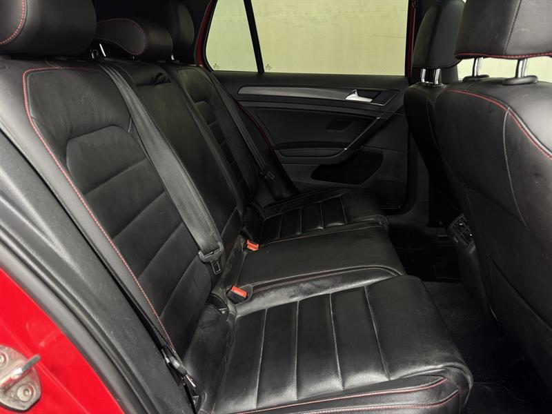 volkswagen Golf GTI 2018 - 32