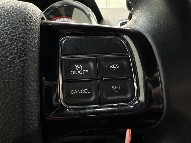 dodge Grand Caravan 2016 - 24