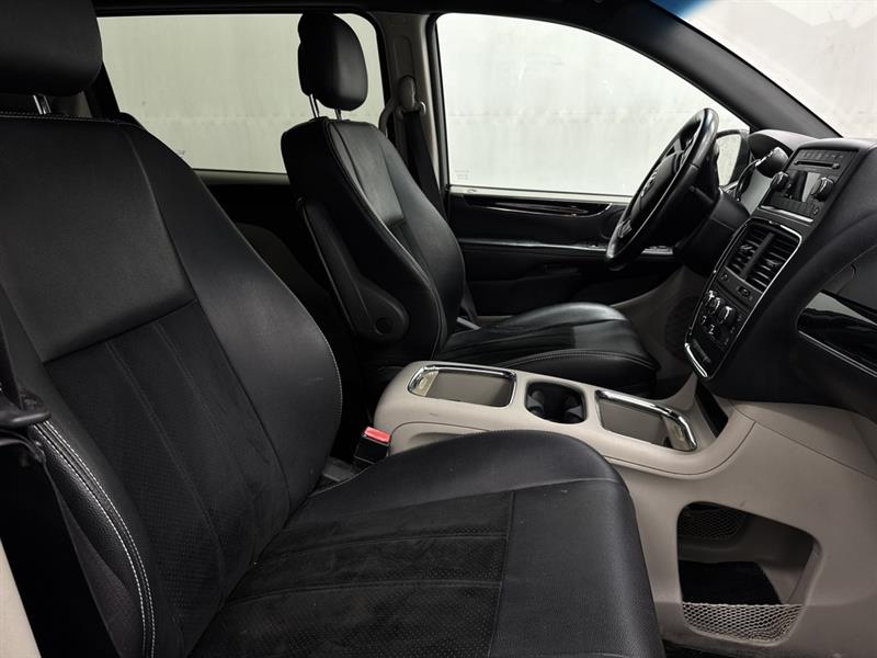 dodge Grand Caravan 2016 - 34