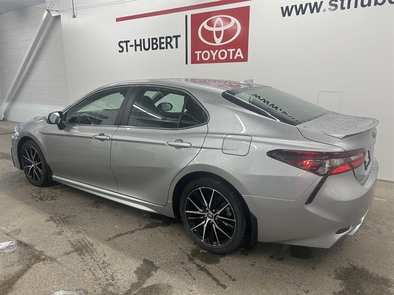 toyota Camry 2024 - 4