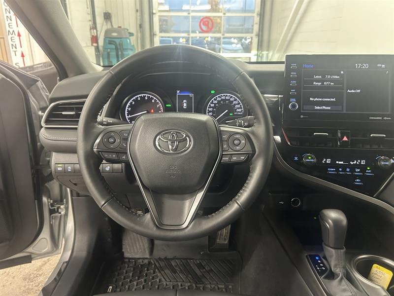 toyota Camry 2024 - 17