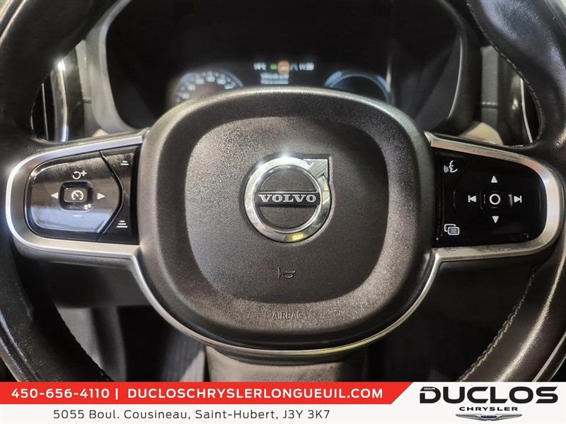 volvo XC60 2021 - 17