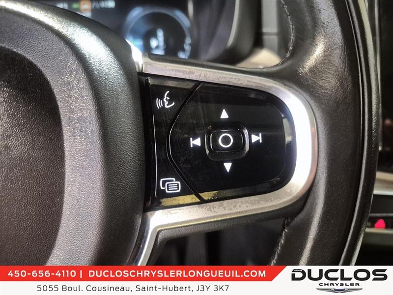 volvo XC60 2021 - 18