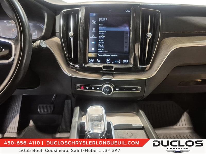 volvo XC60 2021 - 22