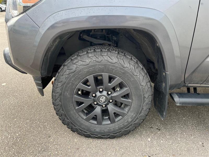 toyota Tacoma 2020 - 11