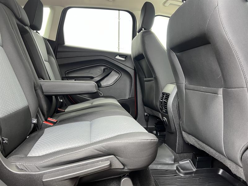 ford Escape 2019 - 24