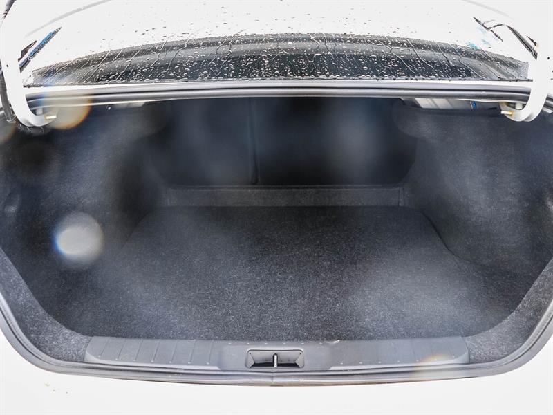 nissan Sentra 2022 - 24