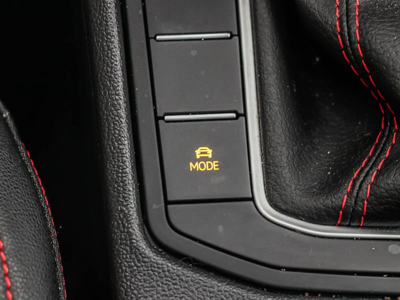 volkswagen Jetta GLI 2025 - 24