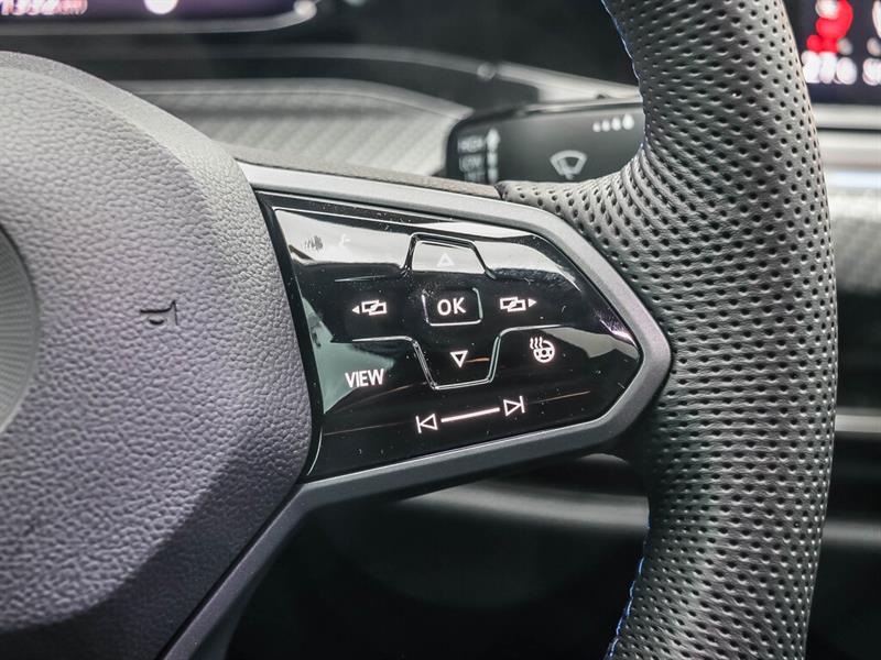 volkswagen Golf R 2022 - 15