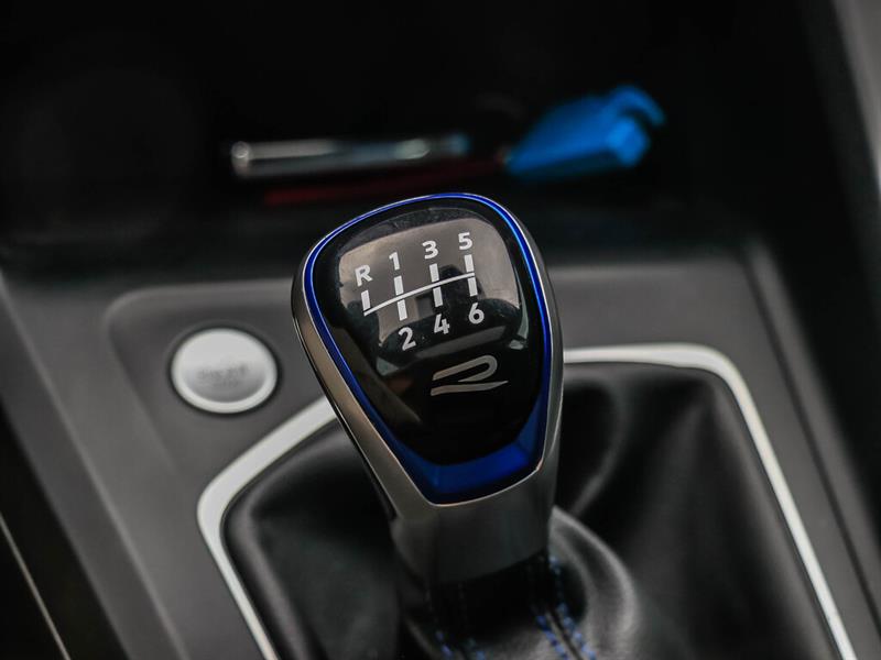 volkswagen Golf R 2022 - 21